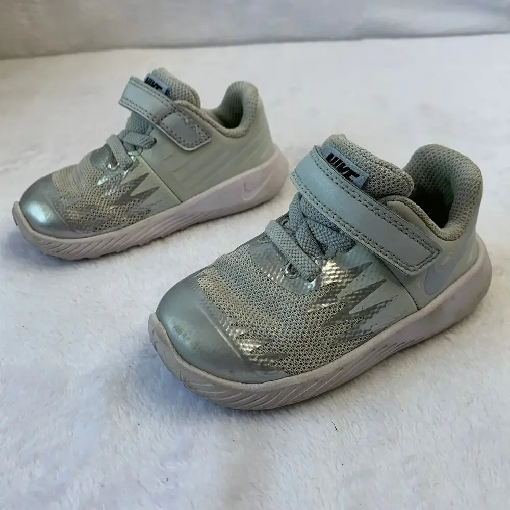 Nike Star Runner TDV Toddler Sneakers Sz 5 Childrens 907256-003 Hook Loop